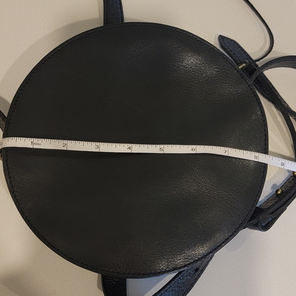 MADEWELL BLACK LEATHER CIRCLE CROSSBODY - Picture 9 of 9